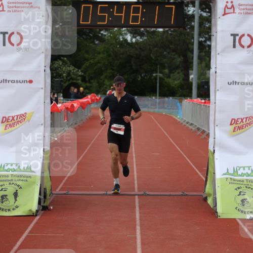 14.06.2026 - 7 Türme Triathlon Andreas Tolksdorf http://msf.ph/oto/9808876 14.06.2026 16:48:15 Ziel 642 meine-sportfotos.de