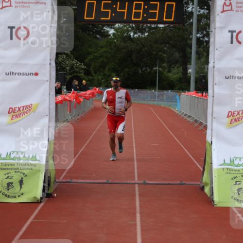 14.06.2026 - 7 Türme Triathlon Andreas Tolksdorf http://msf.ph/oto/9808902 14.06.2026 16:48:29 Ziel 631 meine-sportfotos.de