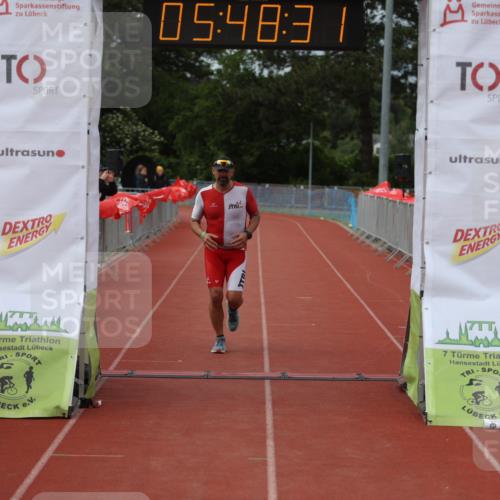 14.06.2026 - 7 Türme Triathlon Andreas Tolksdorf http://msf.ph/oto/9808917 14.06.2026 16:48:29 Ziel 631 meine-sportfotos.de