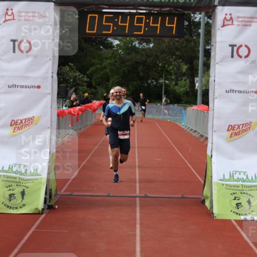 14.06.2026 - 7 Türme Triathlon Andreas Tolksdorf http://msf.ph/oto/9808969 14.06.2026 16:49:43 Ziel 767, 829, 861 meine-sportfotos.de