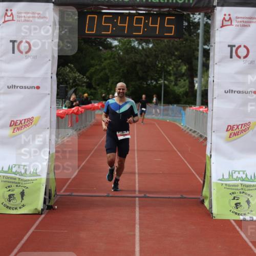 14.06.2026 - 7 Türme Triathlon Andreas Tolksdorf http://msf.ph/oto/9808977 14.06.2026 16:49:43 Ziel 767, 829, 861 meine-sportfotos.de