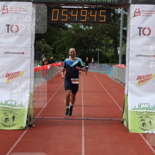 14.06.2026 - 7 Türme Triathlon Andreas Tolksdorf http://msf.ph/oto/9808978 14.06.2026 16:49:43 Ziel 767, 829, 861 meine-sportfotos.de