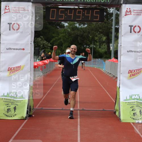 14.06.2026 - 7 Türme Triathlon Andreas Tolksdorf http://msf.ph/oto/9808984 14.06.2026 16:49:44 Ziel 767, 829, 861 meine-sportfotos.de