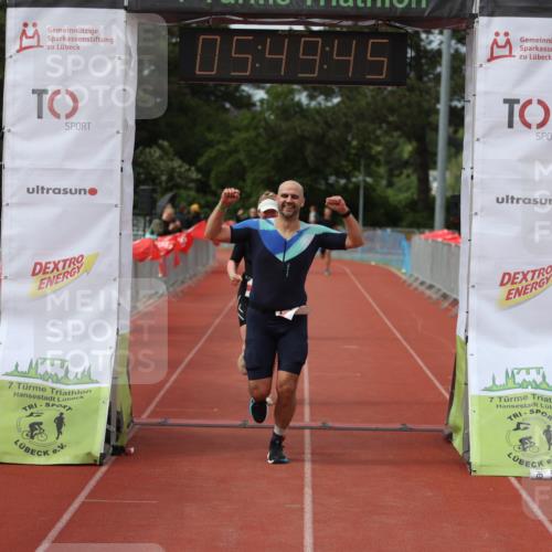 14.06.2026 - 7 Türme Triathlon Andreas Tolksdorf http://msf.ph/oto/9808985 14.06.2026 16:49:44 Ziel 767, 829, 861 meine-sportfotos.de
