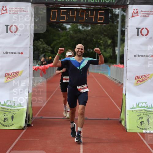 14.06.2026 - 7 Türme Triathlon Andreas Tolksdorf http://msf.ph/oto/9808992 14.06.2026 16:49:45 Ziel 767, 829, 861, 891 meine-sportfotos.de