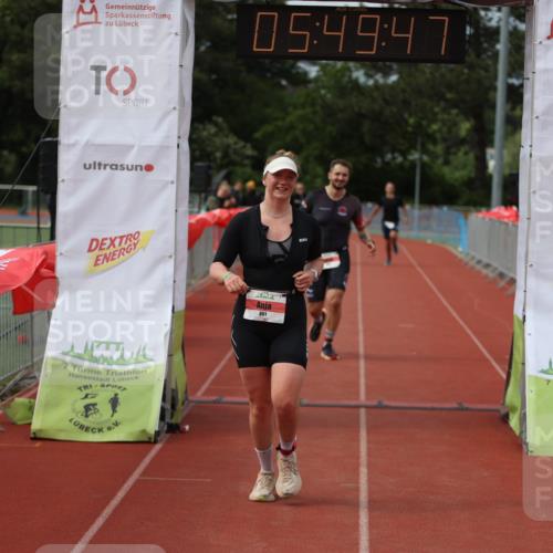 14.06.2026 - 7 Türme Triathlon Andreas Tolksdorf http://msf.ph/oto/9809005 14.06.2026 16:49:46 Ziel 767, 829, 861, 891 meine-sportfotos.de