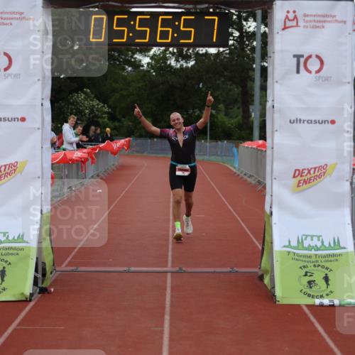 14.06.2026 - 7 Türme Triathlon Andreas Tolksdorf http://msf.ph/oto/9809065 14.06.2026 16:56:56 Ziel 742 meine-sportfotos.de