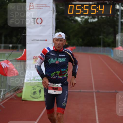 14.06.2026 - 7 Türme Triathlon Andreas Tolksdorf http://msf.ph/oto/9809081 14.06.2026 16:55:40 Ziel 763, 858 meine-sportfotos.de