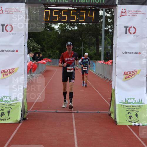 14.06.2026 - 7 Türme Triathlon Andreas Tolksdorf http://msf.ph/oto/9809117 14.06.2026 16:55:32 Ziel 763, 858 meine-sportfotos.de