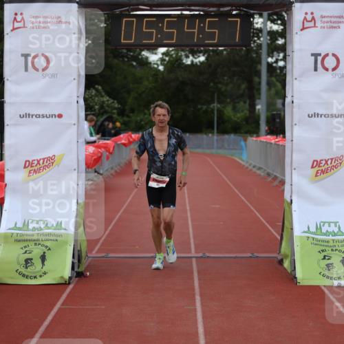 14.06.2026 - 7 Türme Triathlon Andreas Tolksdorf http://msf.ph/oto/9809186 14.06.2026 16:54:55 Ziel 807 meine-sportfotos.de