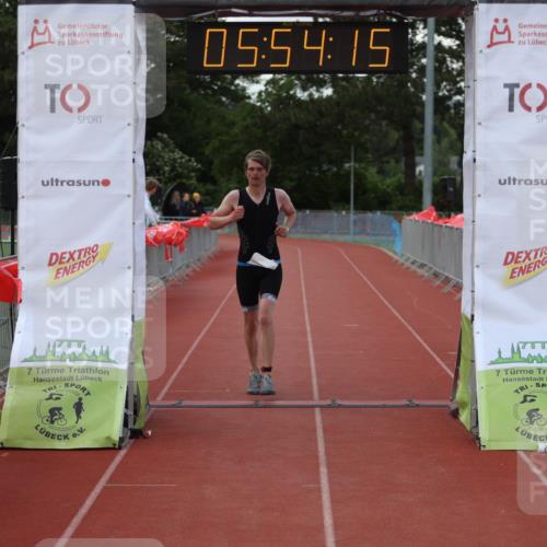 14.06.2026 - 7 Türme Triathlon Andreas Tolksdorf http://msf.ph/oto/9809224 14.06.2026 16:54:14 Ziel 635 meine-sportfotos.de