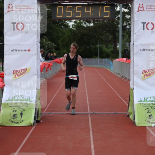 14.06.2026 - 7 Türme Triathlon Andreas Tolksdorf http://msf.ph/oto/9809229 14.06.2026 16:54:14 Ziel 635 meine-sportfotos.de