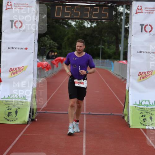14.06.2026 - 7 Türme Triathlon Andreas Tolksdorf http://msf.ph/oto/9809242 14.06.2026 16:53:24 Ziel 663 meine-sportfotos.de