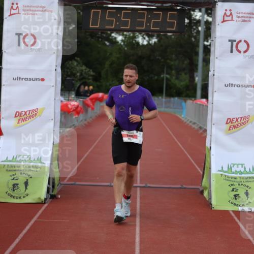 14.06.2026 - 7 Türme Triathlon Andreas Tolksdorf http://msf.ph/oto/9809243 14.06.2026 16:53:24 Ziel 663 meine-sportfotos.de