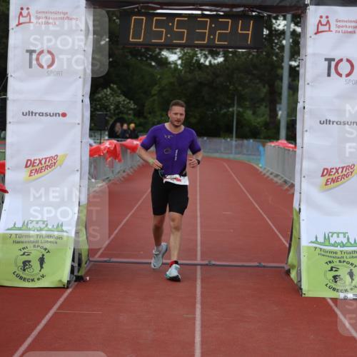 14.06.2026 - 7 Türme Triathlon Andreas Tolksdorf http://msf.ph/oto/9809278 14.06.2026 16:53:23 Ziel 663, 860 meine-sportfotos.de