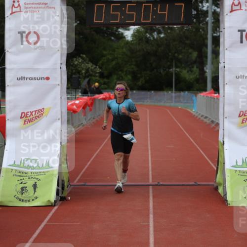 14.06.2026 - 7 Türme Triathlon Andreas Tolksdorf http://msf.ph/oto/9809409 14.06.2026 16:50:46 Ziel 1122 meine-sportfotos.de