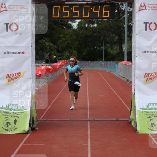 14.06.2026 - 7 Türme Triathlon Andreas Tolksdorf http://msf.ph/oto/9809441 14.06.2026 16:50:45 Ziel 1122 meine-sportfotos.de