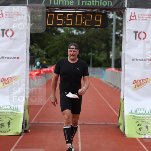 14.06.2026 - 7 Türme Triathlon Andreas Tolksdorf http://msf.ph/oto/9809446 14.06.2026 16:50:28 Ziel 766 meine-sportfotos.de