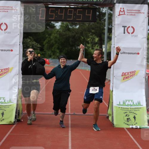 14.06.2026 - 7 Türme Triathlon Andreas Tolksdorf http://msf.ph/oto/9809549 14.06.2026 16:49:53 Ziel 829, 861, 891 meine-sportfotos.de