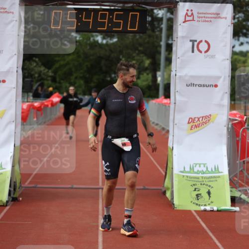 14.06.2026 - 7 Türme Triathlon Andreas Tolksdorf http://msf.ph/oto/9809560 14.06.2026 16:49:49 Ziel 767, 829, 861, 891 meine-sportfotos.de