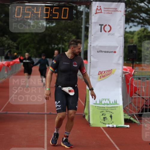 14.06.2026 - 7 Türme Triathlon Andreas Tolksdorf http://msf.ph/oto/9809567 14.06.2026 16:49:49 Ziel 767, 829, 861, 891 meine-sportfotos.de