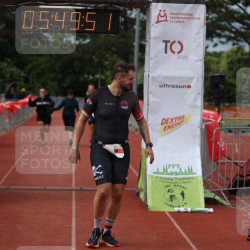 14.06.2026 - 7 Türme Triathlon Andreas Tolksdorf http://msf.ph/oto/9809568 14.06.2026 16:49:49 Ziel 767, 829, 861, 891 meine-sportfotos.de