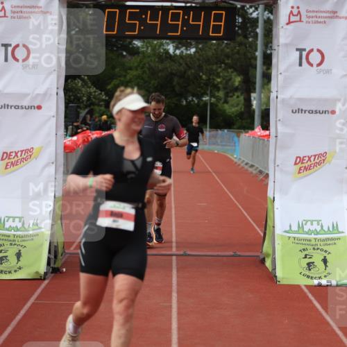 14.06.2026 - 7 Türme Triathlon Andreas Tolksdorf http://msf.ph/oto/9809588 14.06.2026 16:49:47 Ziel 767, 829, 861, 891 meine-sportfotos.de