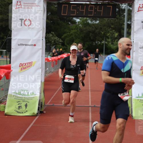 14.06.2026 - 7 Türme Triathlon Andreas Tolksdorf http://msf.ph/oto/9809598 14.06.2026 16:49:46 Ziel 767, 829, 861, 891 meine-sportfotos.de