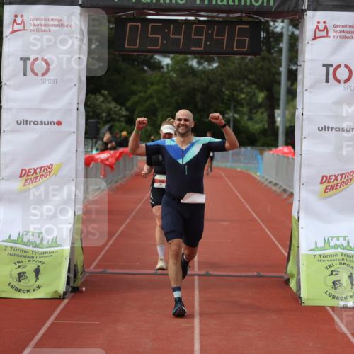 14.06.2026 - 7 Türme Triathlon Andreas Tolksdorf http://msf.ph/oto/9809608 14.06.2026 16:49:44 Ziel 767, 829, 861 meine-sportfotos.de
