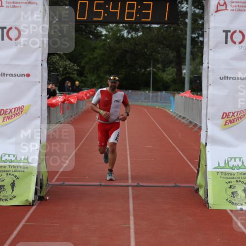 14.06.2026 - 7 Türme Triathlon Andreas Tolksdorf http://msf.ph/oto/9809681 14.06.2026 16:48:30 Ziel 631 meine-sportfotos.de