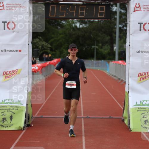14.06.2026 - 7 Türme Triathlon Andreas Tolksdorf http://msf.ph/oto/9809713 14.06.2026 16:48:17 Ziel 642 meine-sportfotos.de