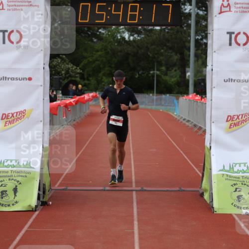14.06.2026 - 7 Türme Triathlon Andreas Tolksdorf http://msf.ph/oto/9809716 14.06.2026 16:48:15 Ziel 642 meine-sportfotos.de