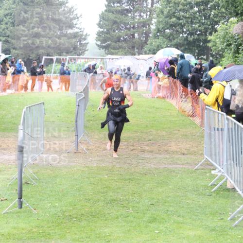 14.06.2026 - 7 Türme Triathlon Andreas Tolksdorf http://msf.ph/oto/9809719 14.06.2026 13:22:12 Schwimmen  meine-sportfotos.de