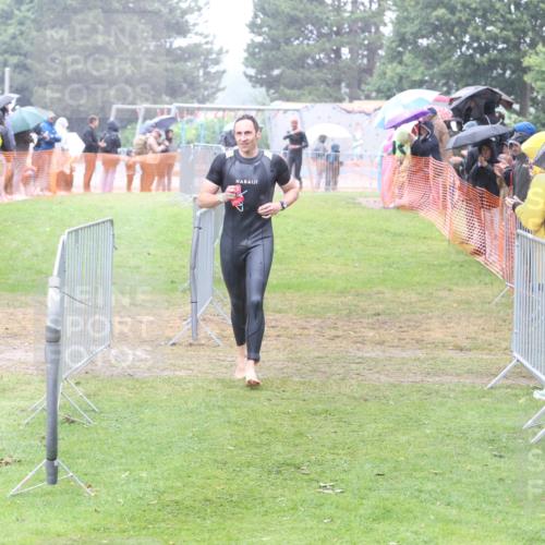14.06.2026 - 7 Türme Triathlon Andreas Tolksdorf http://msf.ph/oto/9809743 14.06.2026 13:25:37 Schwimmen  meine-sportfotos.de