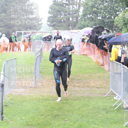 14.06.2026 - 7 Türme Triathlon Andreas Tolksdorf http://msf.ph/oto/9809768 14.06.2026 13:26:46 Schwimmen  meine-sportfotos.de