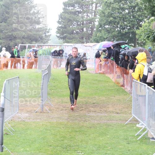14.06.2026 - 7 Türme Triathlon Andreas Tolksdorf http://msf.ph/oto/9809806 14.06.2026 13:27:54 Schwimmen  meine-sportfotos.de