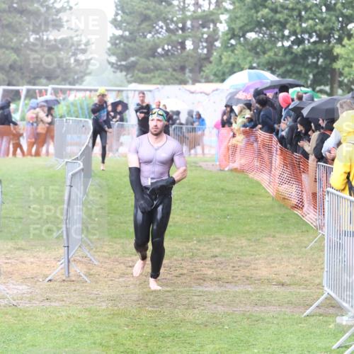14.06.2026 - 7 Türme Triathlon Andreas Tolksdorf http://msf.ph/oto/9809853 14.06.2026 13:29:46 Schwimmen  meine-sportfotos.de