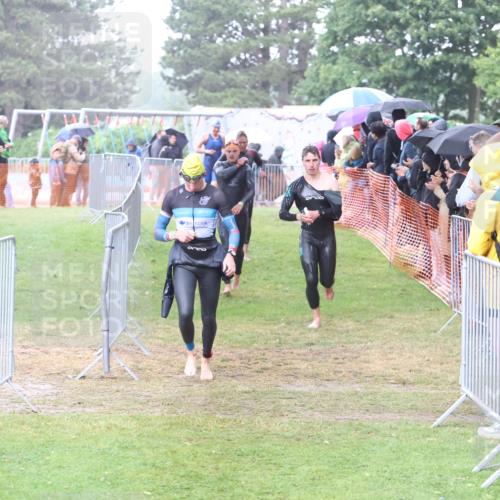 14.06.2026 - 7 Türme Triathlon Andreas Tolksdorf http://msf.ph/oto/9809860 14.06.2026 13:29:51 Schwimmen  meine-sportfotos.de