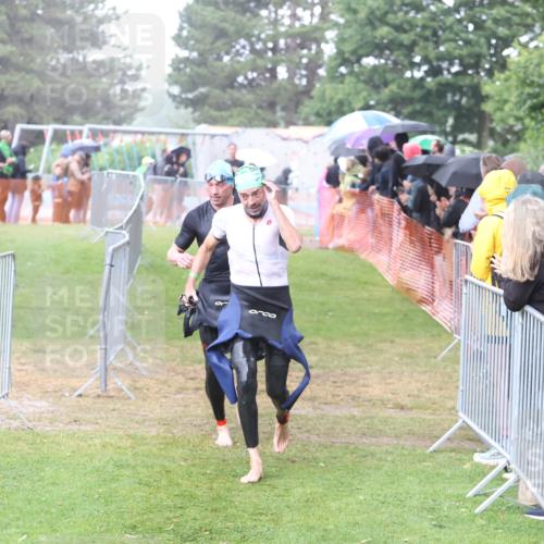 14.06.2026 - 7 Türme Triathlon Andreas Tolksdorf http://msf.ph/oto/9809874 14.06.2026 13:30:07 Schwimmen  meine-sportfotos.de