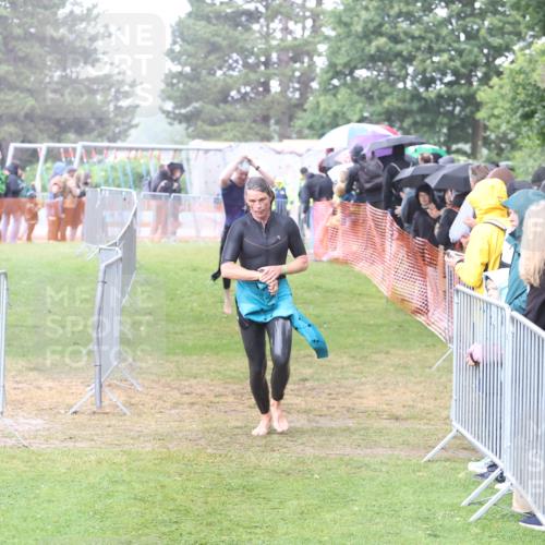 14.06.2026 - 7 Türme Triathlon Andreas Tolksdorf http://msf.ph/oto/9809888 14.06.2026 13:30:25 Schwimmen  meine-sportfotos.de