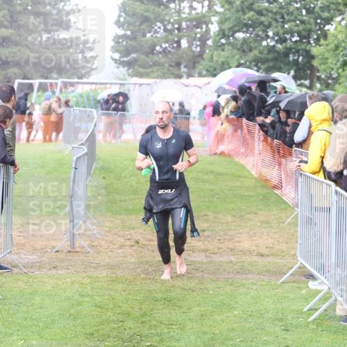 14.06.2026 - 7 Türme Triathlon Andreas Tolksdorf http://msf.ph/oto/9809910 14.06.2026 13:30:59 Schwimmen  meine-sportfotos.de