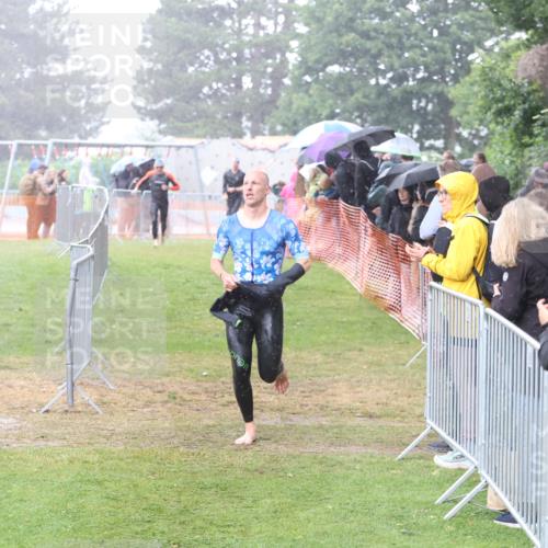 14.06.2026 - 7 Türme Triathlon Andreas Tolksdorf http://msf.ph/oto/9809924 14.06.2026 13:31:16 Schwimmen  meine-sportfotos.de