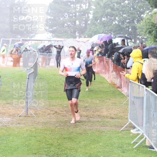 14.06.2026 - 7 Türme Triathlon Andreas Tolksdorf http://msf.ph/oto/9809937 14.06.2026 13:31:29 Schwimmen  meine-sportfotos.de