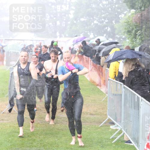 14.06.2026 - 7 Türme Triathlon Andreas Tolksdorf http://msf.ph/oto/9809992 14.06.2026 13:32:22 Schwimmen  meine-sportfotos.de