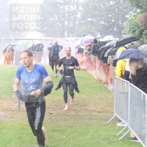 14.06.2026 - 7 Türme Triathlon Andreas Tolksdorf http://msf.ph/oto/9810028 14.06.2026 13:32:39 Schwimmen  meine-sportfotos.de