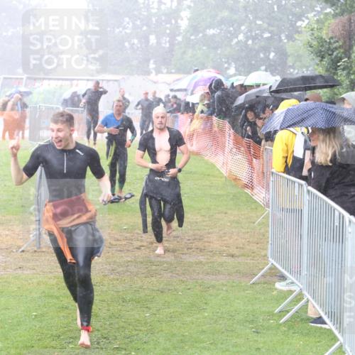 14.06.2026 - 7 Türme Triathlon Andreas Tolksdorf http://msf.ph/oto/9810042 14.06.2026 13:32:50 Schwimmen  meine-sportfotos.de
