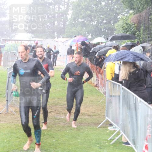14.06.2026 - 7 Türme Triathlon Andreas Tolksdorf http://msf.ph/oto/9810067 14.06.2026 13:33:03 Schwimmen  meine-sportfotos.de