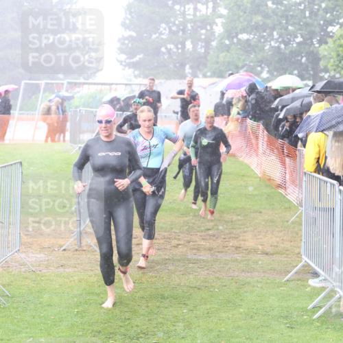 14.06.2026 - 7 Türme Triathlon Andreas Tolksdorf http://msf.ph/oto/9810073 14.06.2026 13:33:11 Schwimmen  meine-sportfotos.de