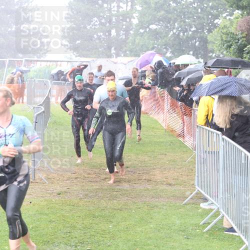 14.06.2026 - 7 Türme Triathlon Andreas Tolksdorf http://msf.ph/oto/9810077 14.06.2026 13:33:13 Schwimmen  meine-sportfotos.de