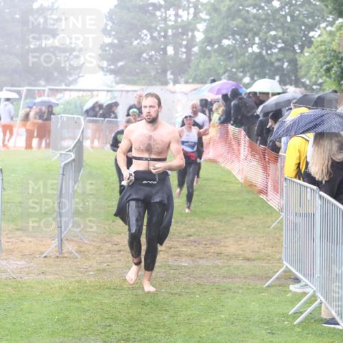 14.06.2026 - 7 Türme Triathlon Andreas Tolksdorf http://msf.ph/oto/9810102 14.06.2026 13:33:35 Schwimmen  meine-sportfotos.de
